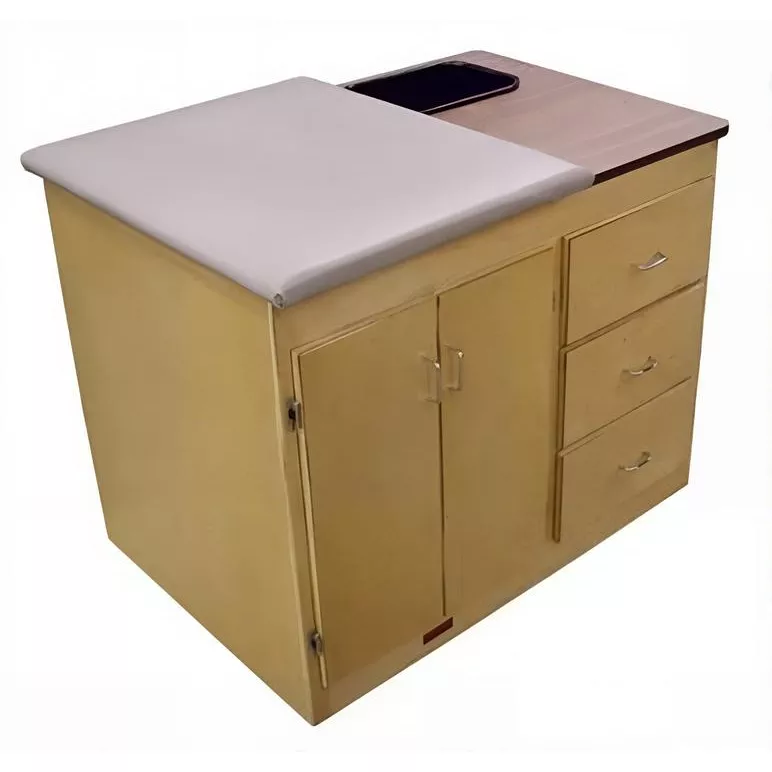 Single Athletic Taping Station 36in/42in H